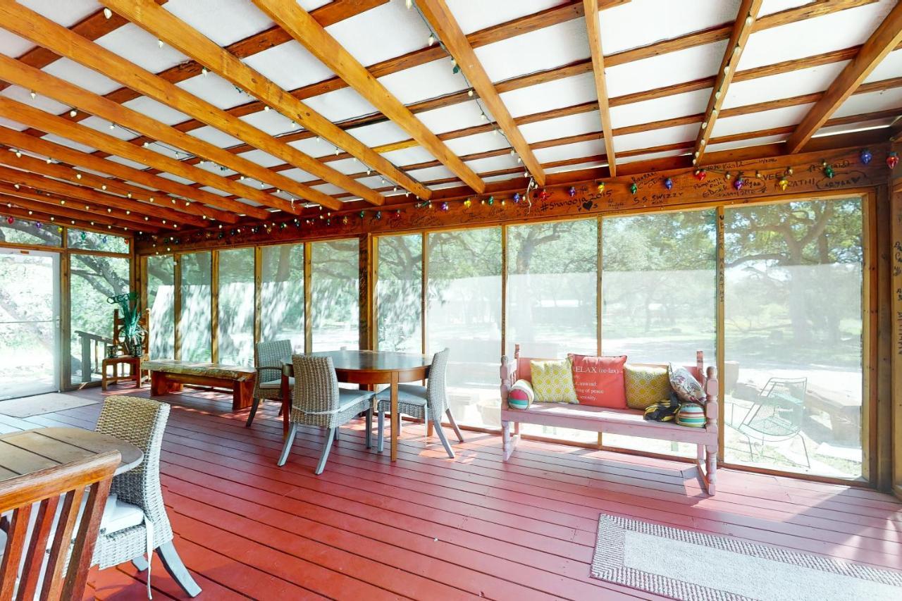 Cabin-Style Book House & Writing Barn Austin Room photo